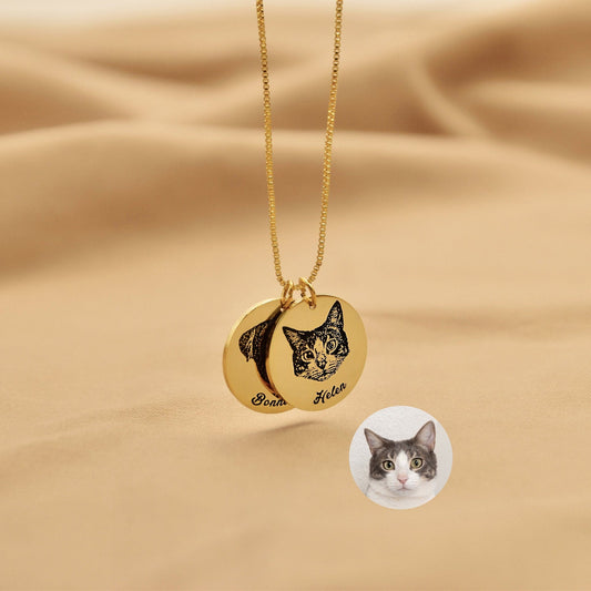 Personalized Pet Portrait Necklace – 18K Gold Plated Memorial Pendant