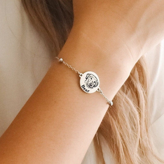Custom Pet Portrait Bracelet – Engraved Dog & Cat Photo Jewelry
